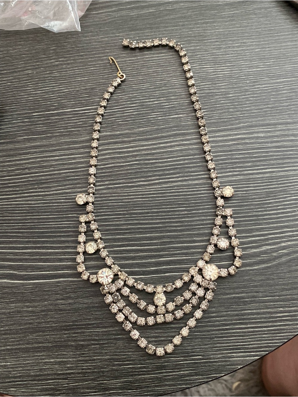 Crystal vintage Multi-Strand Statement Necklace - Clear